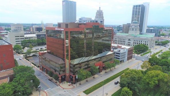 200 E Main St, Fort Wayne, IN 46802